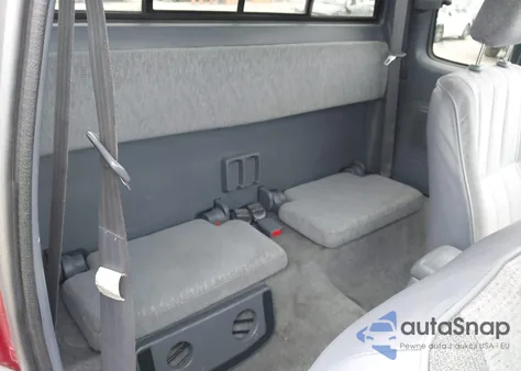 1999 Toyota Tacoma Prerunner V6 z USA, uszkodzony, nr VIN 4TASN92N4XZ533168